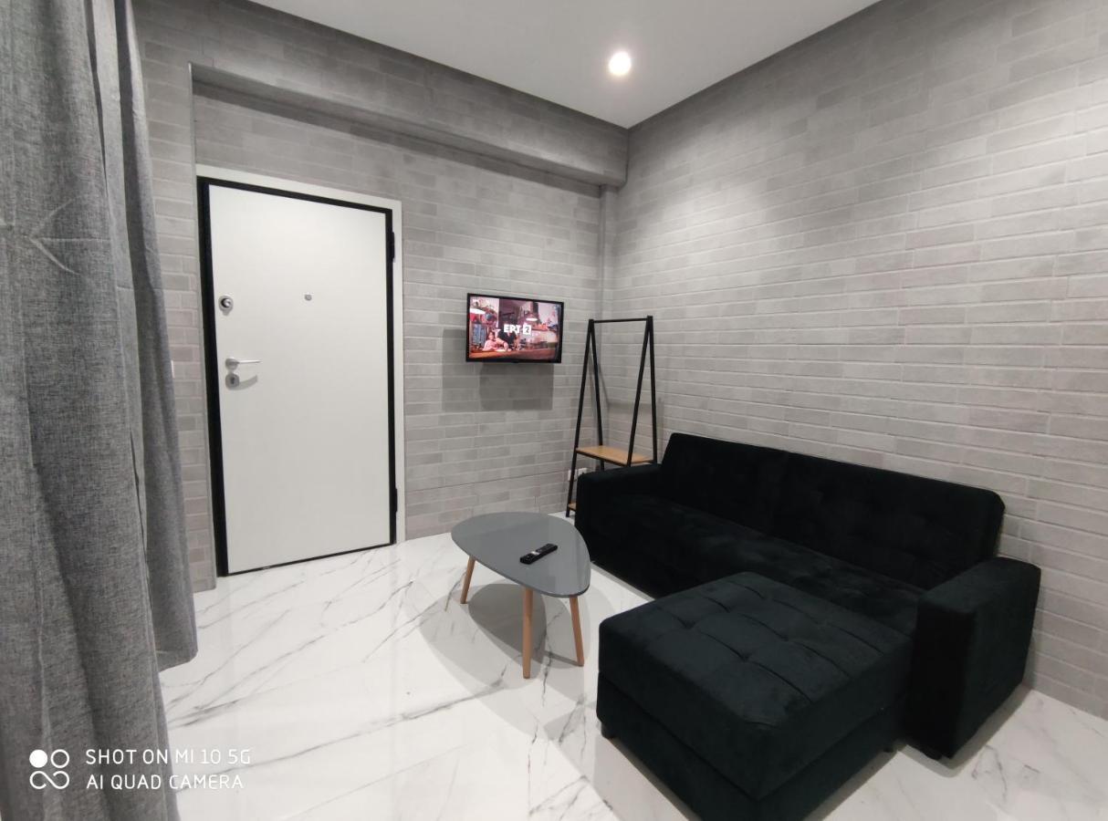 Modern Apartment With A Huge Terrace 雅典 外观 照片
