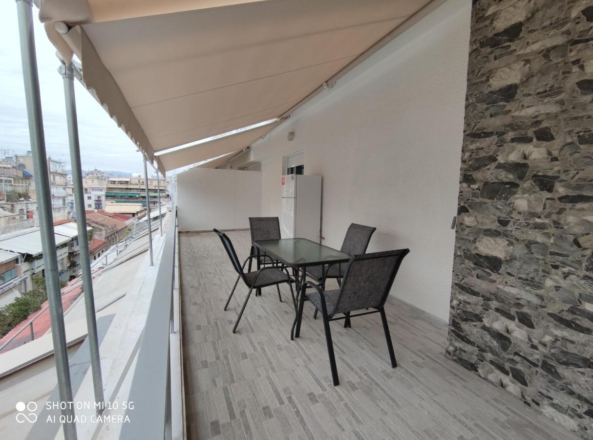 Modern Apartment With A Huge Terrace 雅典 外观 照片