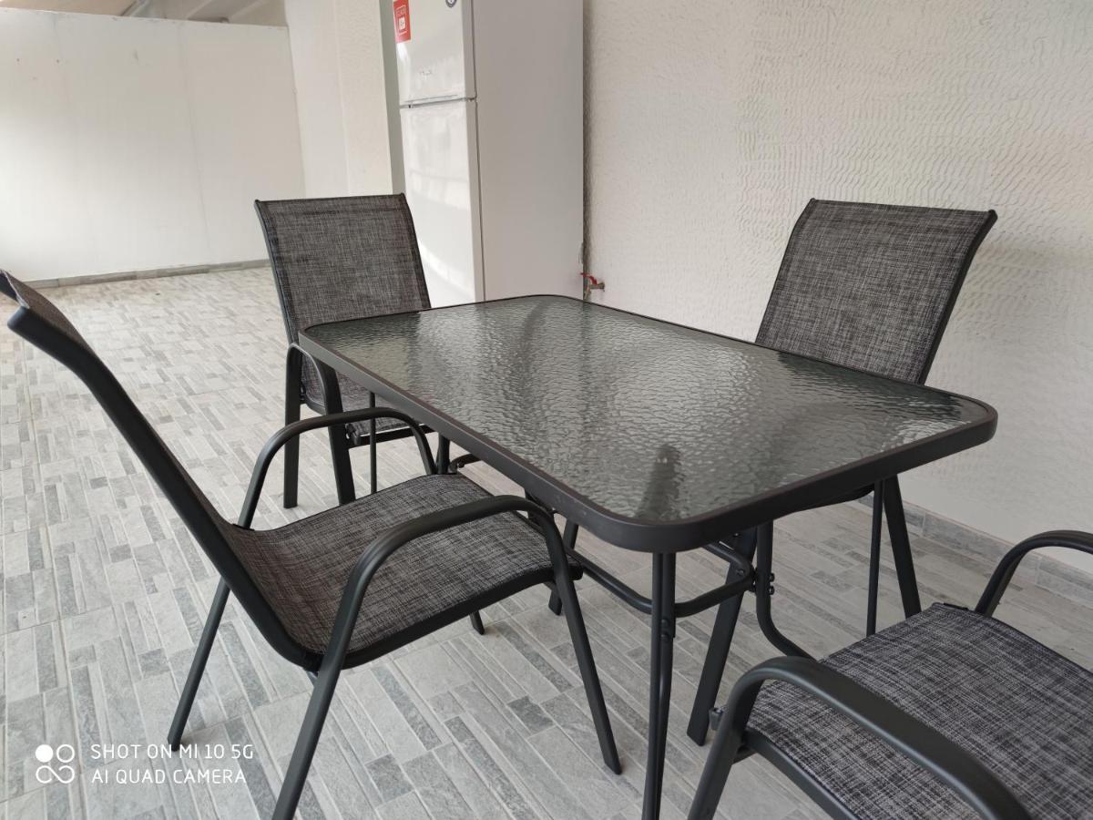Modern Apartment With A Huge Terrace 雅典 外观 照片
